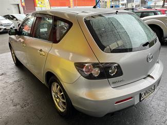 2007 Mazda Axela - Thumbnail