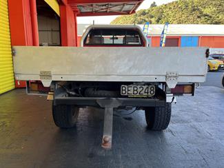 2003 Toyota Hilux - Thumbnail