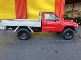 2003 Toyota Hilux - Thumbnail