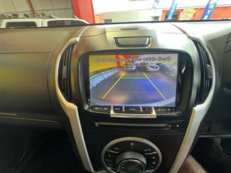 2017 Isuzu D-Max - Thumbnail