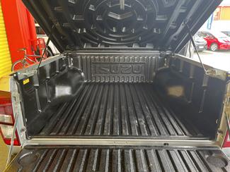 2017 Isuzu D-Max - Thumbnail