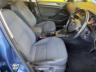 2013 Volkswagen Golf - Thumbnail