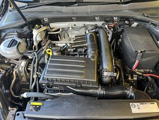 2013 Volkswagen Golf - Thumbnail