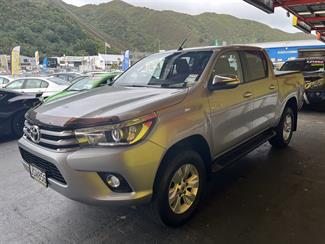 2016 Toyota Hilux - Thumbnail