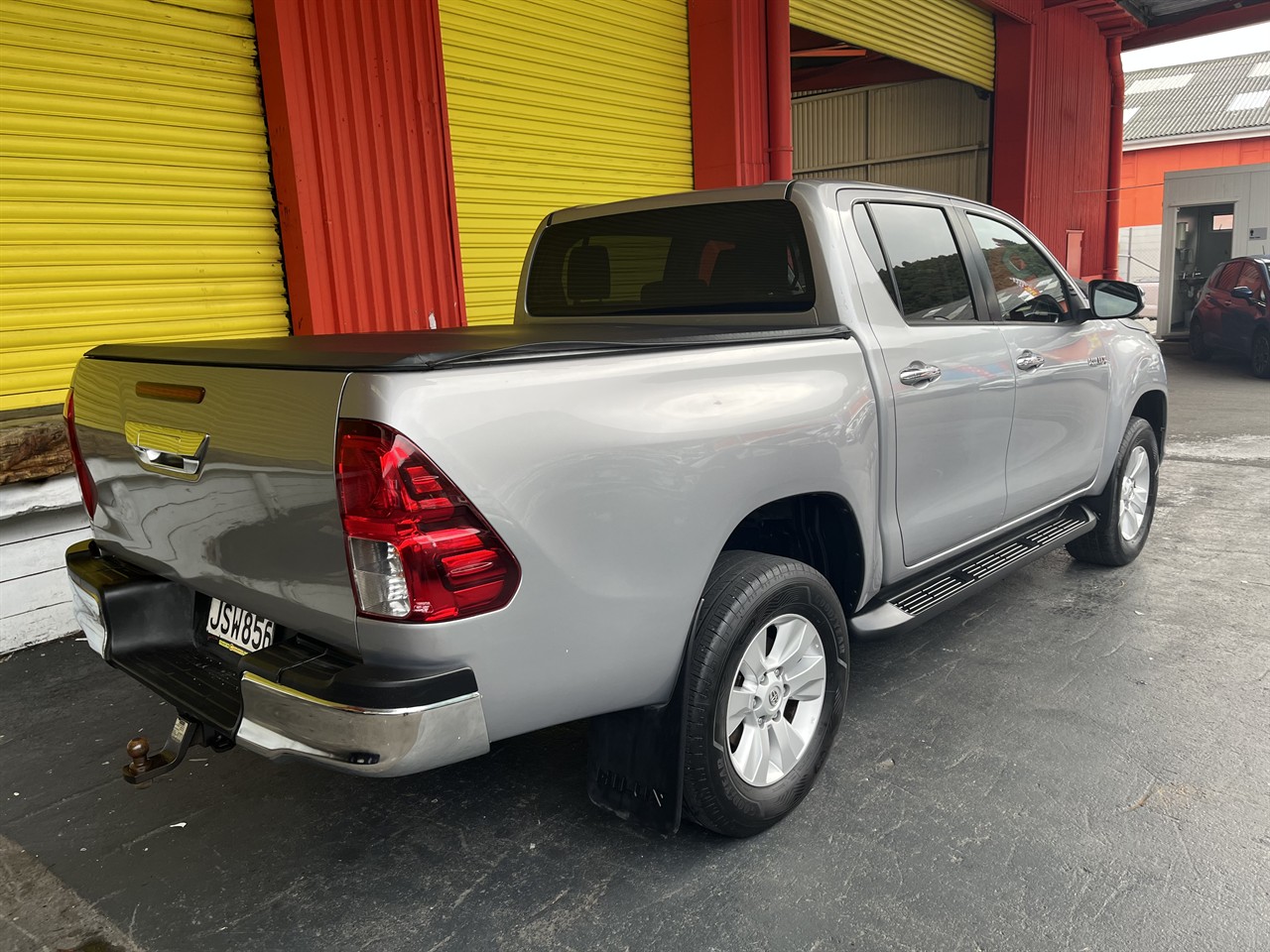 2016 Toyota Hilux