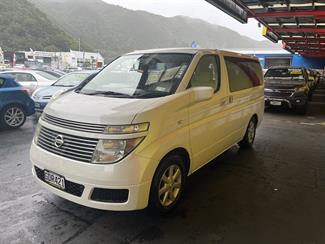 2003 Nissan ELGRAND - Thumbnail