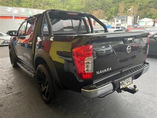 2019 Nissan Navara - Thumbnail