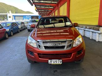 2015 Isuzu D-Max - Thumbnail