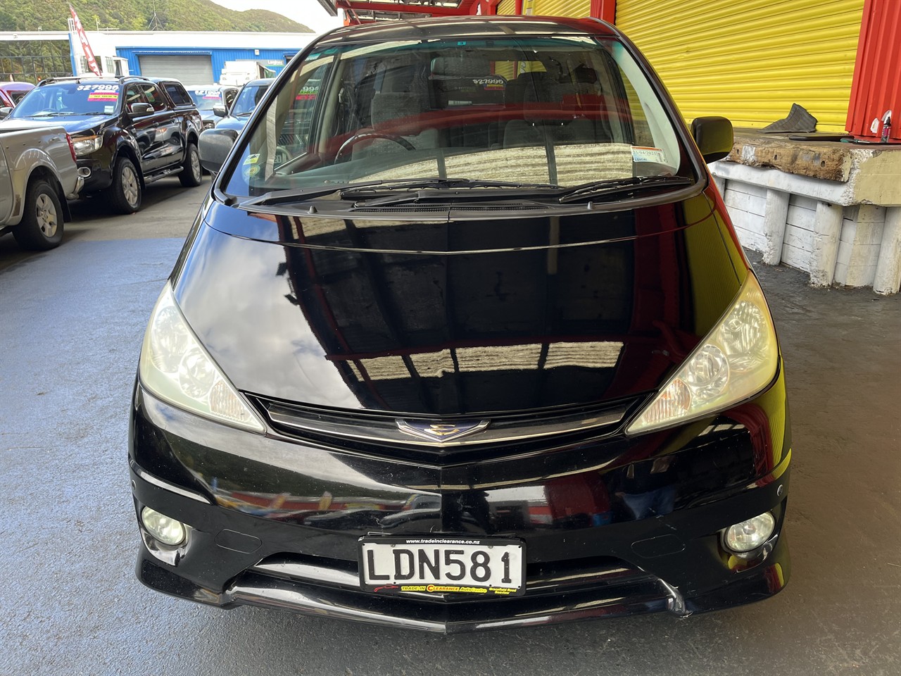 2004 Toyota Estima
