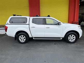 2017 Nissan Navara - Thumbnail