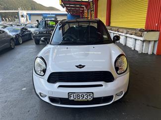 2011 Mini Cooper S Countryman - Thumbnail