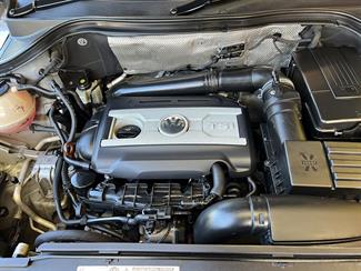 2013 Volkswagen Tiguan - Thumbnail