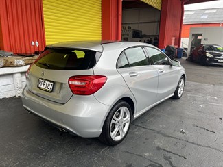 2013 Mercedes-Benz A180 - Thumbnail