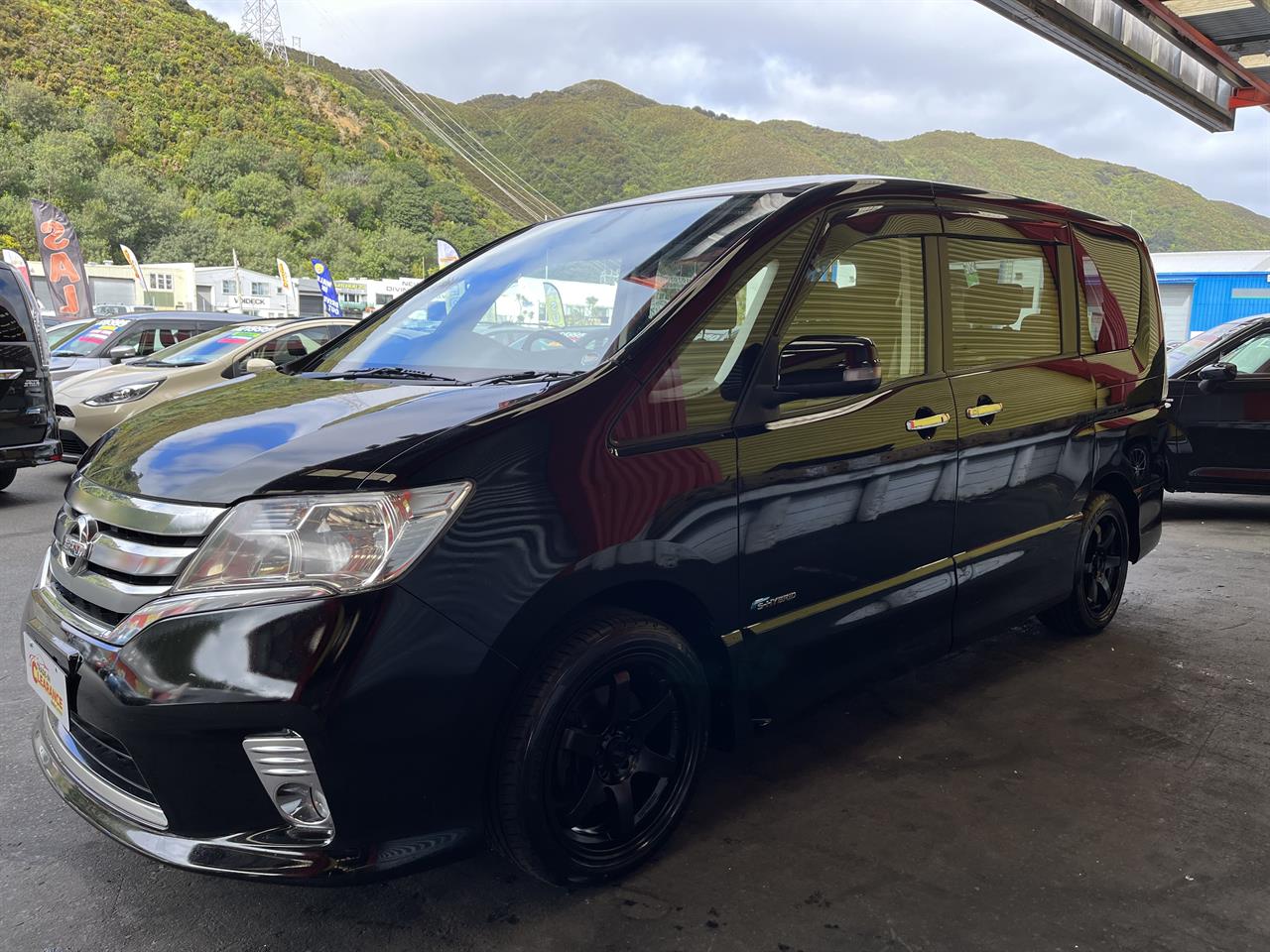 2013 Nissan Serena