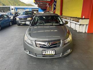 2010 Holden Cruze - Thumbnail
