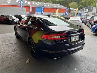 2014 Jaguar Xf - Thumbnail