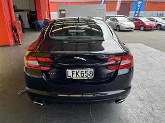 2014 Jaguar Xf - Thumbnail