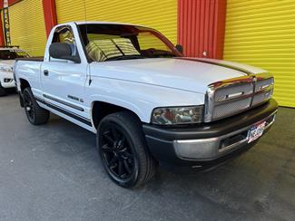 2000 Dodge RAM - Thumbnail
