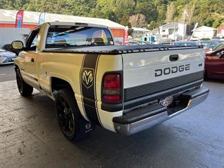2000 Dodge RAM - Thumbnail
