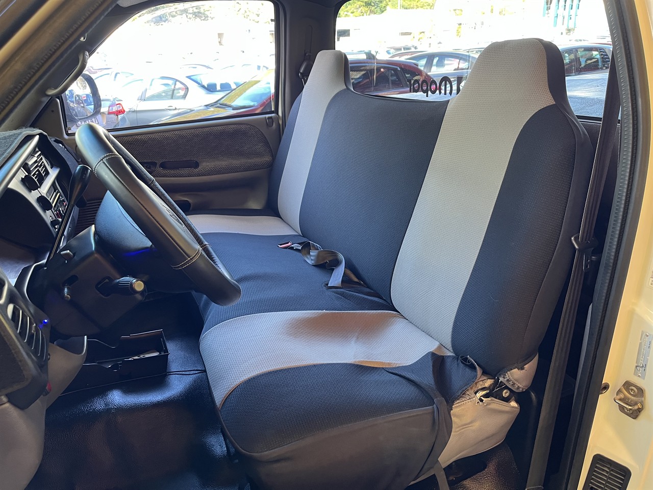 2000 Dodge RAM