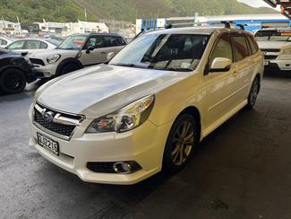 2013 Subaru Legacy - Thumbnail