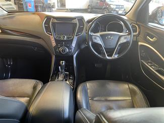 2014 Hyundai Santa Fe - Thumbnail