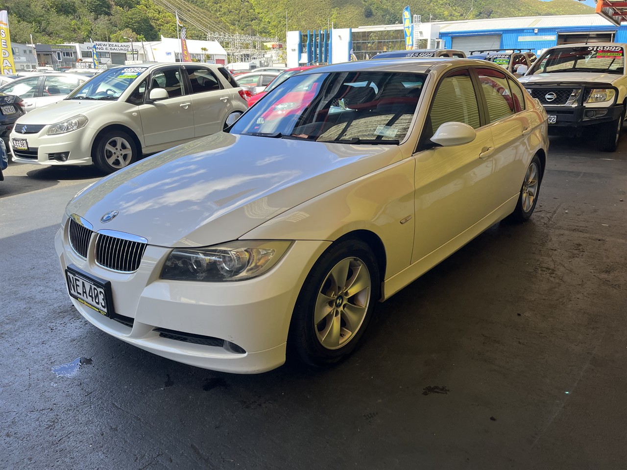 2009 BMW 325i