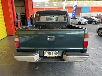 2000 Mazda bounty - Thumbnail