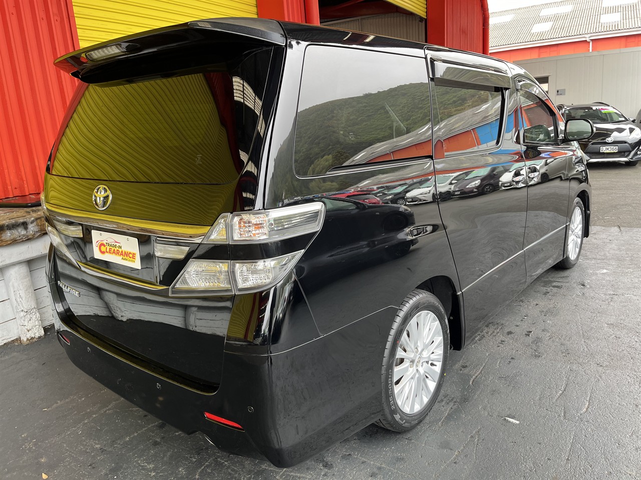 2013 Toyota Vellfire