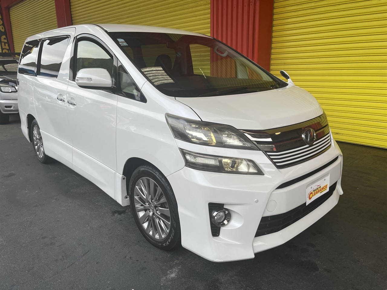2014 Toyota Vellfire