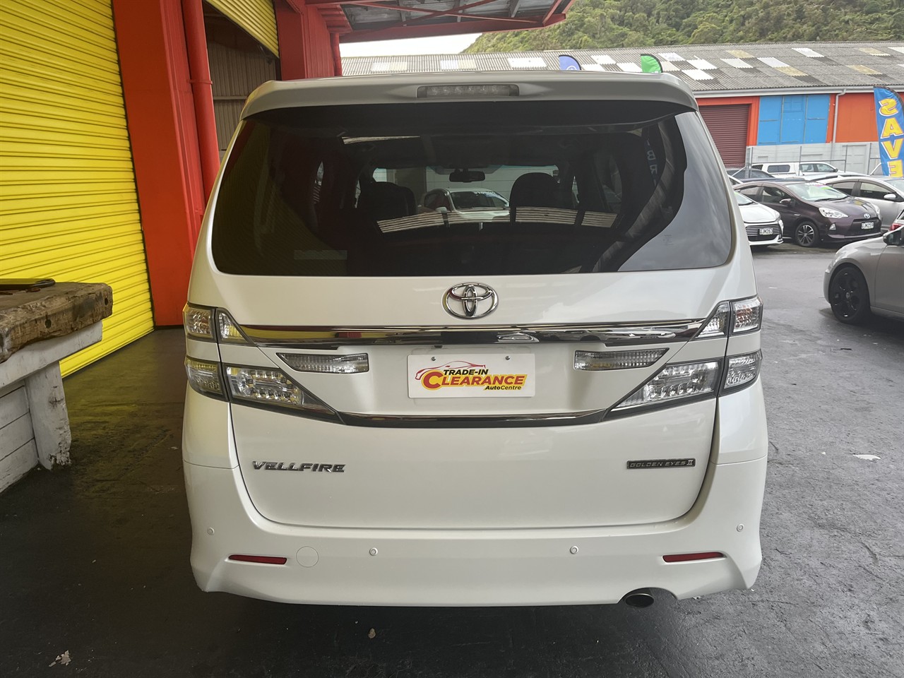 2014 Toyota Vellfire