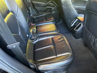 2011 Porsche Cayenne - Thumbnail