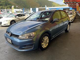 2013 Volkswagen Golf - Thumbnail
