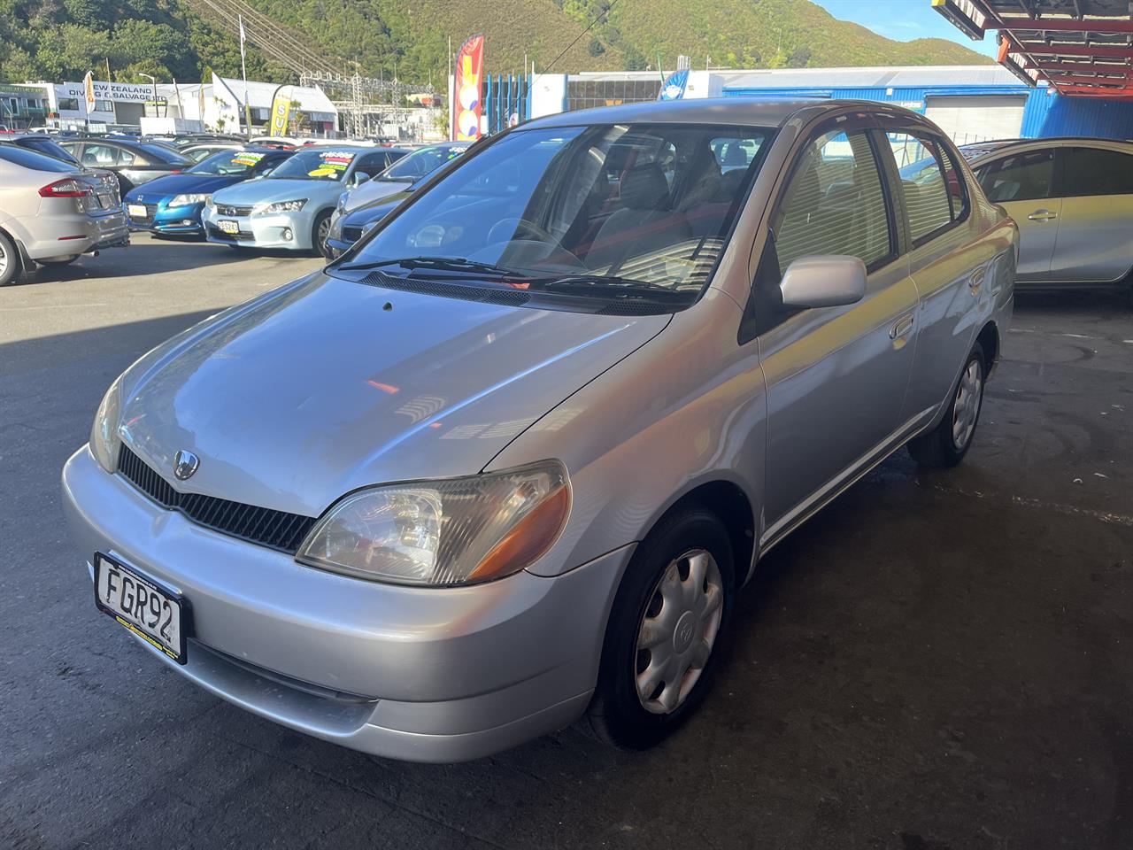 2000 Toyota PLATZ