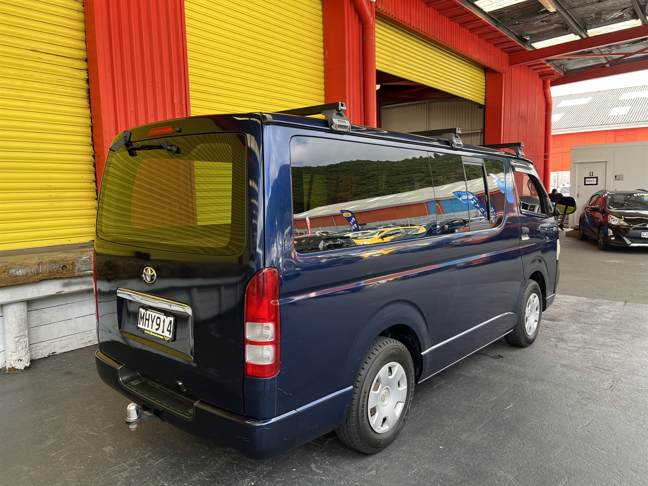 2009 Toyota Hiace