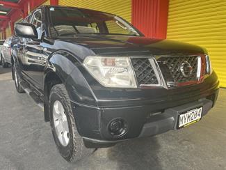 2015 Nissan Navara - Thumbnail