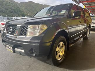 2015 Nissan Navara - Thumbnail