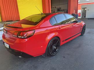 2016 Holden Commodore - Thumbnail