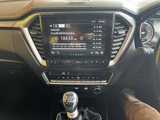 2021 Isuzu D-Max - Thumbnail