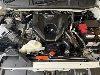 2021 Isuzu D-Max - Thumbnail