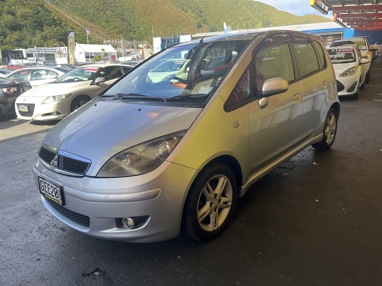 2004 Mitsubishi Colt