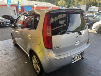 2004 Mitsubishi Colt - Thumbnail
