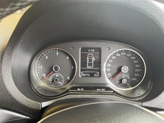 2016 Volkswagen Amarok - Thumbnail