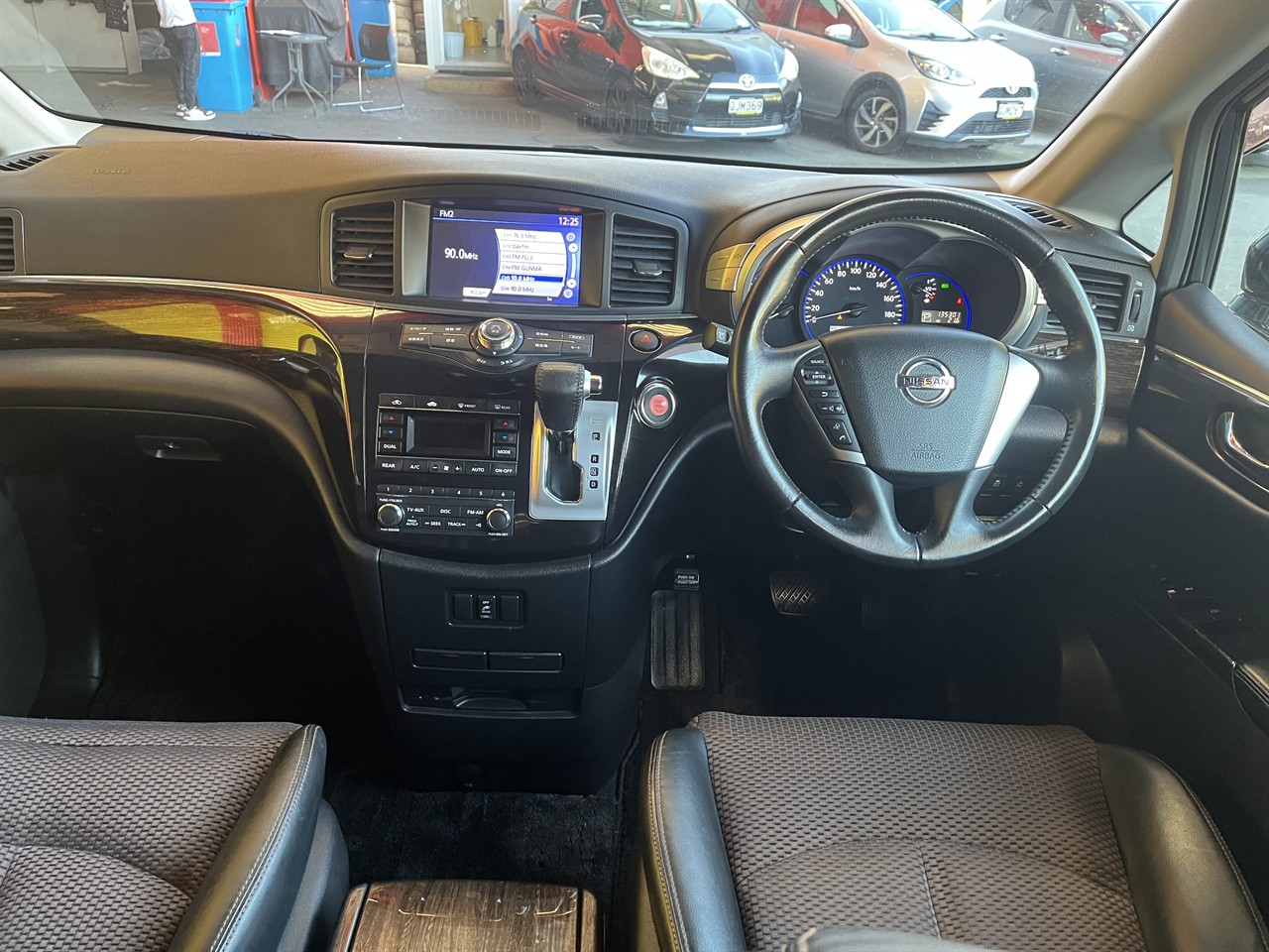2012 Nissan ELGRAND