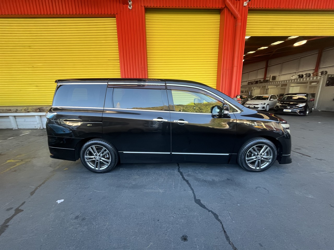 2012 Nissan ELGRAND