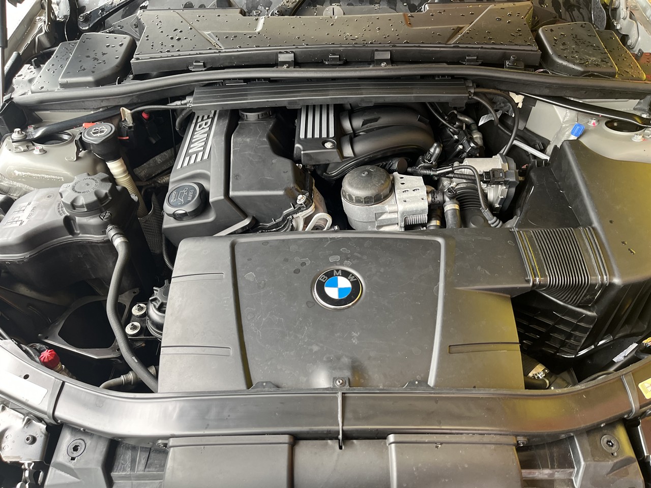 2009 BMW 320i