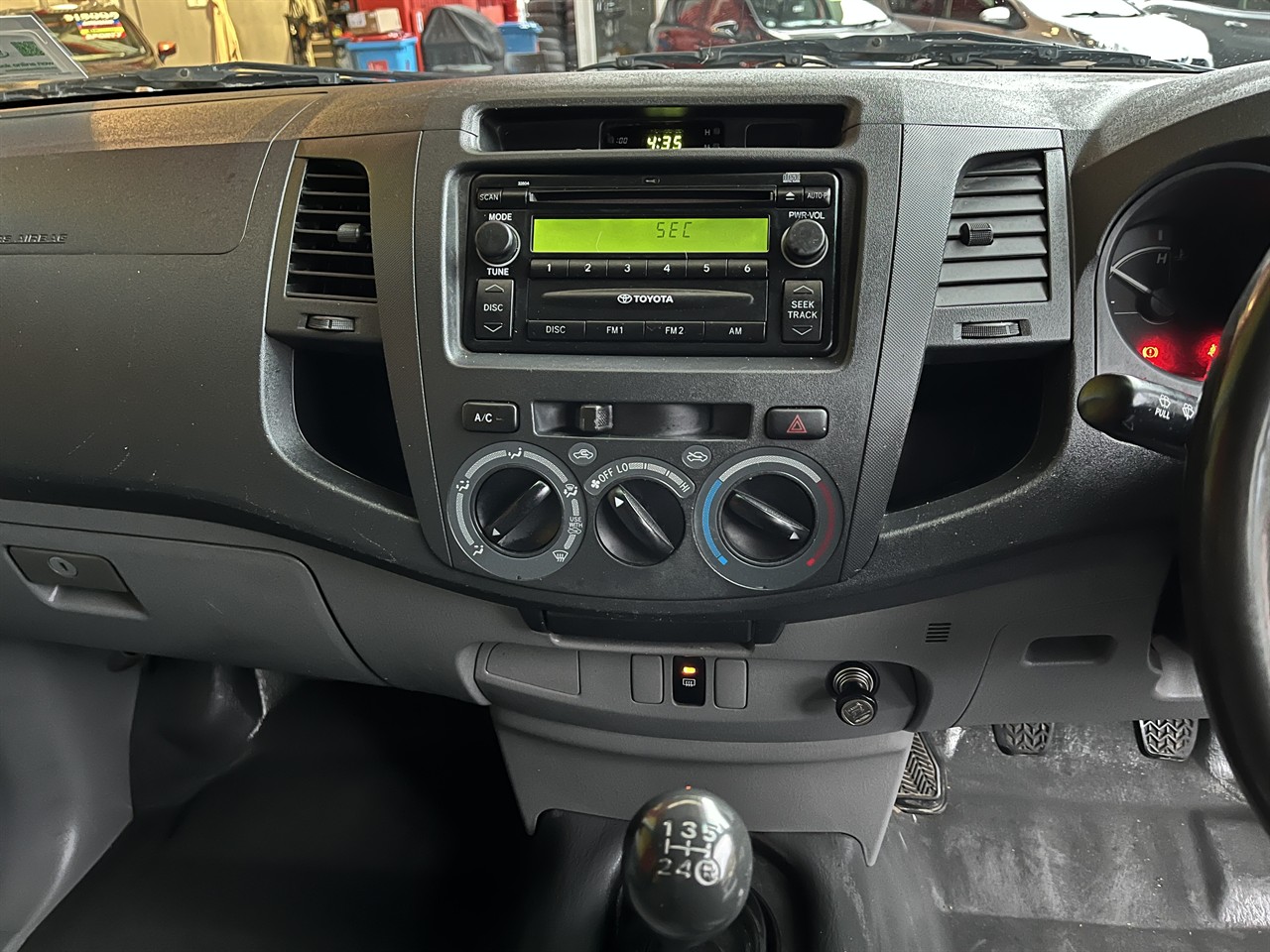 2006 Toyota Hilux