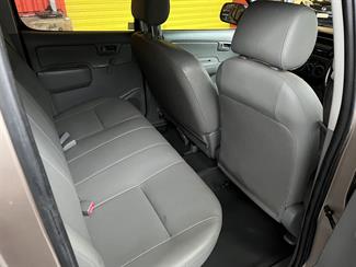 2006 Toyota Hilux - Thumbnail