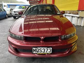 2004 Mitsubishi Galant - Thumbnail