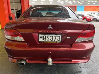 2004 Mitsubishi Galant - Thumbnail